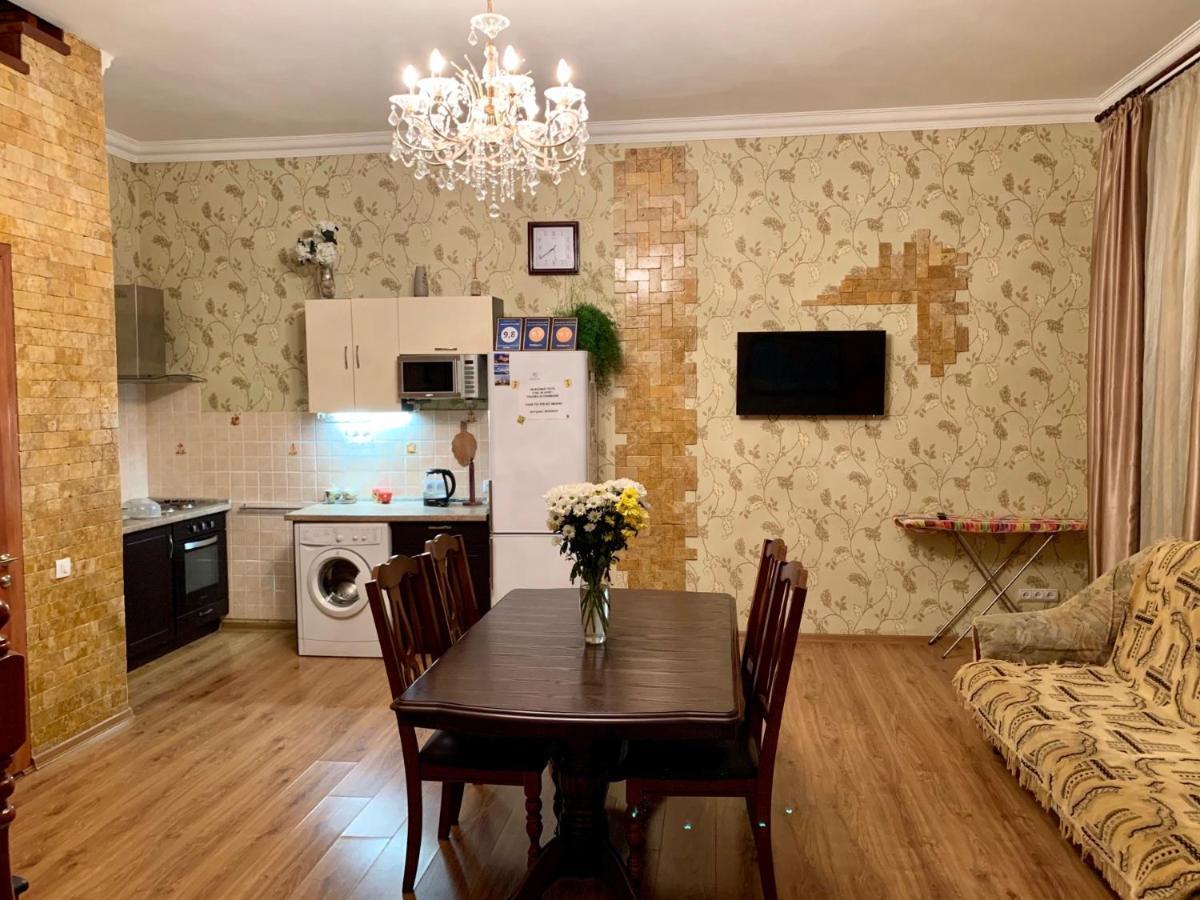 Apartment On Zhukovskogo Oděsa Exteriér fotografie